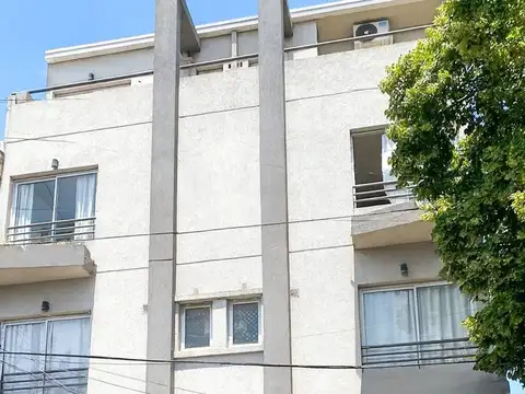 VENTA DEPARTAMENTO CENTRICO 2 AMBIENTES AL FRENTE