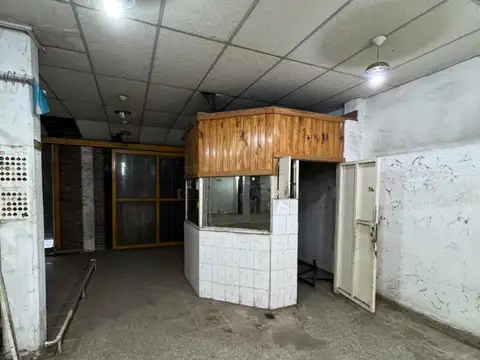 Local en Venta en Bosques, USD 200.000