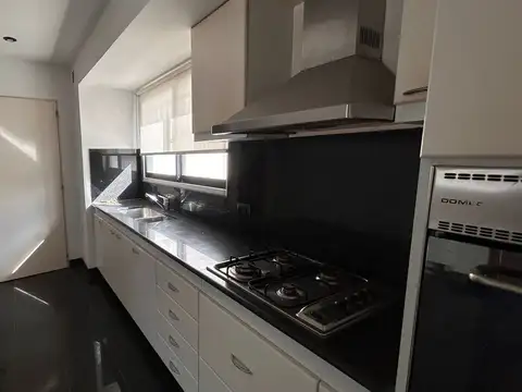 Departamento en Venta con 2 cocheras