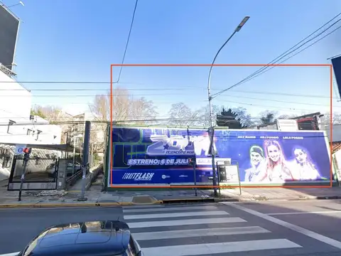 Av. Libertador al 1100