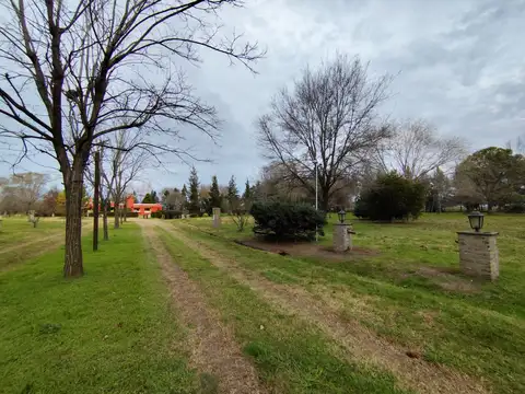 Lote en venta en Cañuelas, sobre Ruta 205 destino comercial