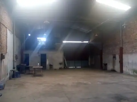 Galpon en Venta en Caseros, USD 130.000