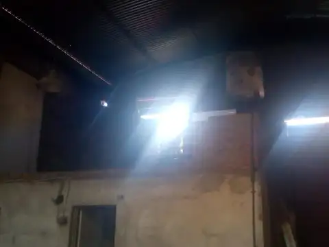 Galpon en Venta 10  mts Frente