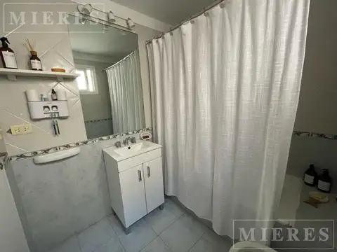 Departamento en Alquiler con 1 cocheras