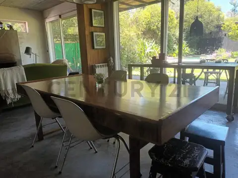 Casa 5 Ambientes con pileta y parque – La Bota Benavidez