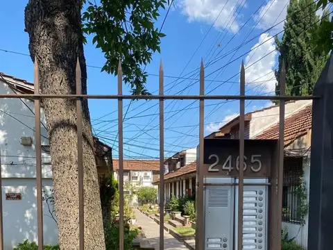 Depto Tipo Casa en Venta 25 años