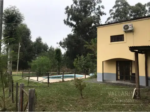 Barrio El Bosque, Colón, Entre 100