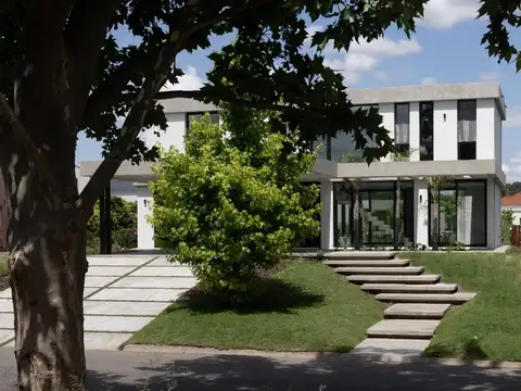 Casa  en Venta en La Diligencia, Pilara, Pilar