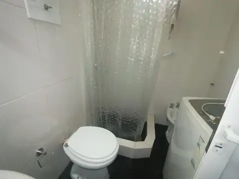 Depto Tipo Casa en Alquiler de 2 dormitorios