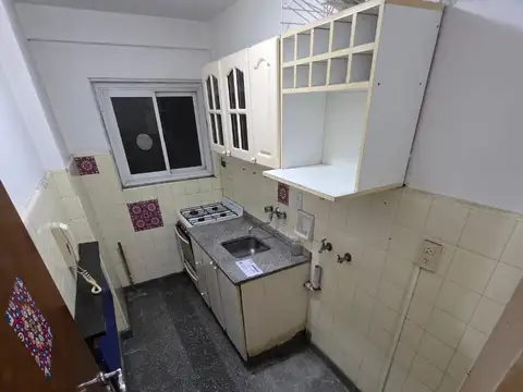 Avenida Paseo Colón 1200