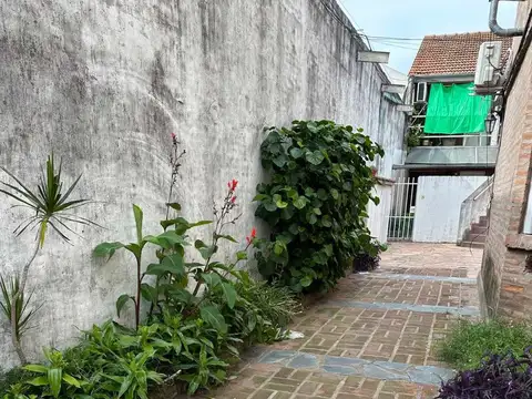 Depto Tipo Casa en Venta de 1 dormitorio