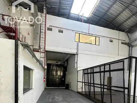 Galpon en Venta en Chacarita, USD 2.000.000