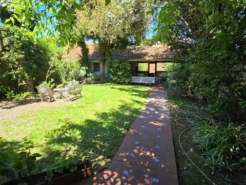 VENTA CASA 5 AMB CON PARQUE, COCHE Y QUINCH BERNAL