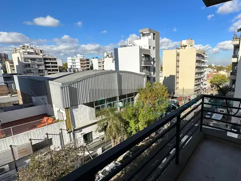 VENTA Departamento 2 ambientes al frente con Balcón, Terraza y Parrilla FLORIDA con RENTA