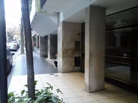 Nicolas Rodriguez Peña 2000, Piso 9