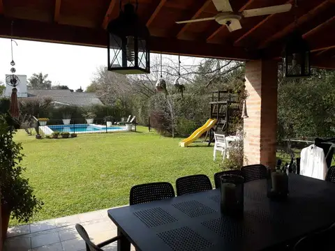 Casa en Venta de 5 dormitorios