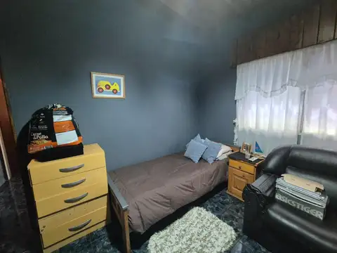 Casa 3 ambientes con 2 baños