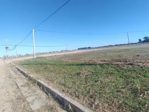 Terreno en Venta 40  mts Fondo