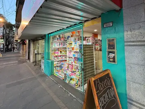 Terreno en venta en Ramos con renta en av de mayo