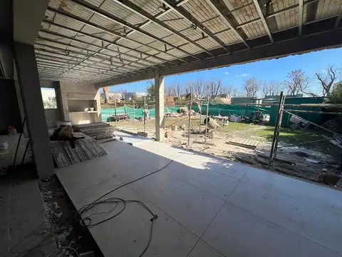 Santa Guadalupe, Pilar del Este