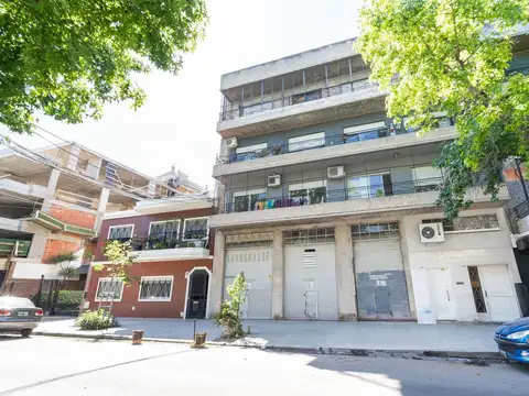 Depto Tipo Casa en Venta 56 años