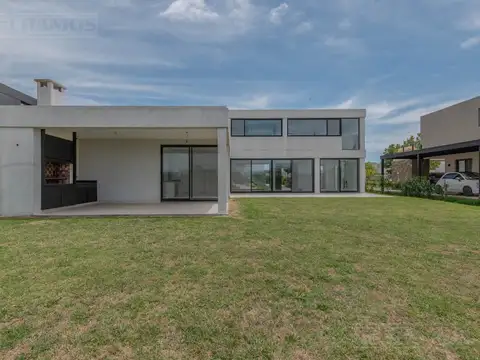 Casa en Venta A Estrenar