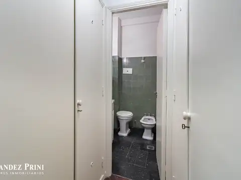 Doctor Tomás Manuel De Anchorena 1700, Piso 1