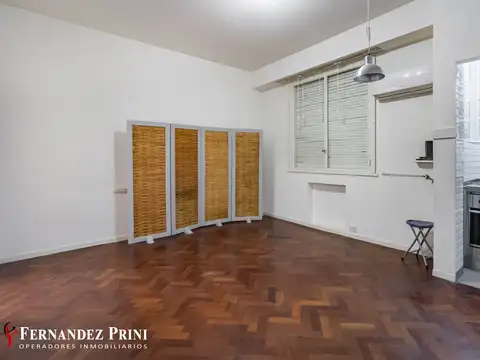 Monoambiente en Recoleta con conexión para lavarropas