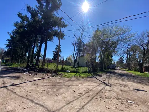 Terreno en Villa Gobernador Udaondo