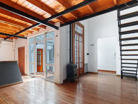 Depto Tipo Casa en Venta de 4 ambientes