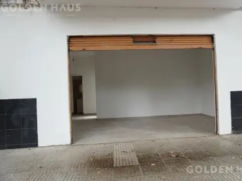 VENTA LOCAL COMERCIAL AL FRENTE