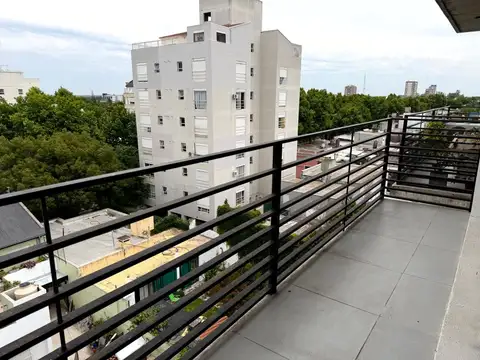 ALQUILER  DEPARTAMENTO CON COCHERA PILAR CENTRO