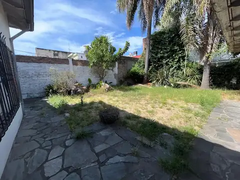 Casa en venta en Ramos Mejia Sur