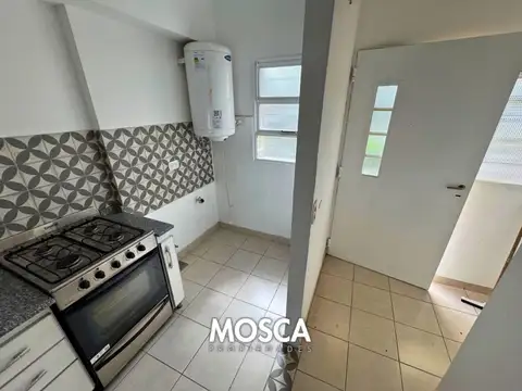 Intendente Dastugue al 2200