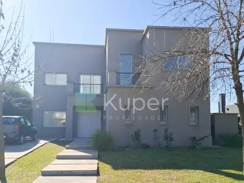 Venta Casa de 4 amb. excelente. San Gabriel . Villanueva. 100