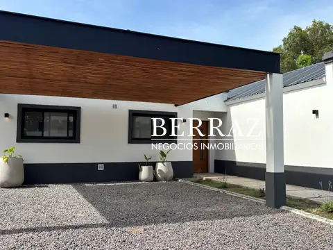 Casa 4 ambientes con 3 baños