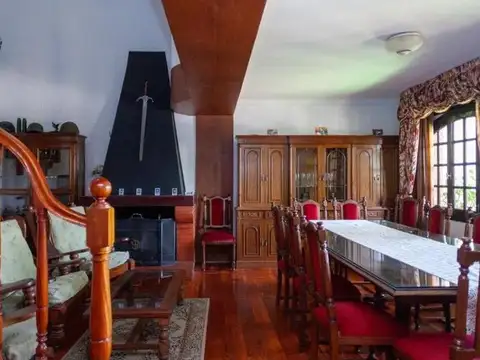 Casa en Venta de 5 dormitorios