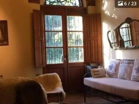 usd 220.000 sobre lote 3.750m2 casa4 amb.+ casa de caseros