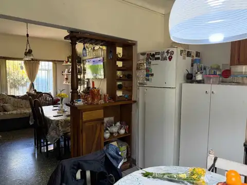 Casa en Venta en Valentin Alsina, USD 80.000