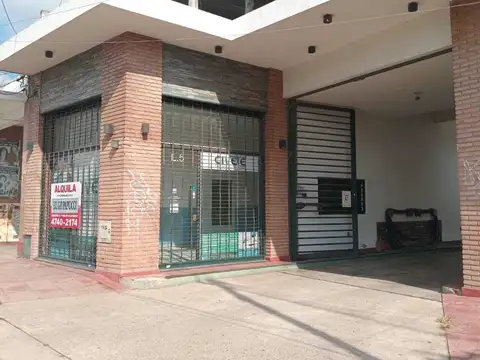 avenida de los constituyentes 300