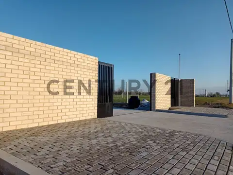 LOTES EN BARRIO ABIERTO SENDEROS, GORINA