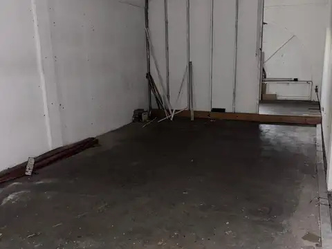 Local en Alquiler Via Púb.