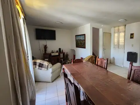 Avenida Champagnat 100