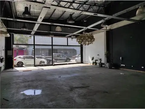 Local en Venta en Llavallol, USD 400.000