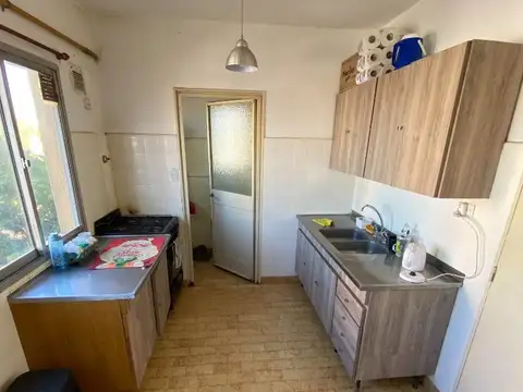 Departamento de 3 ambientes con cochera doble y baulera!