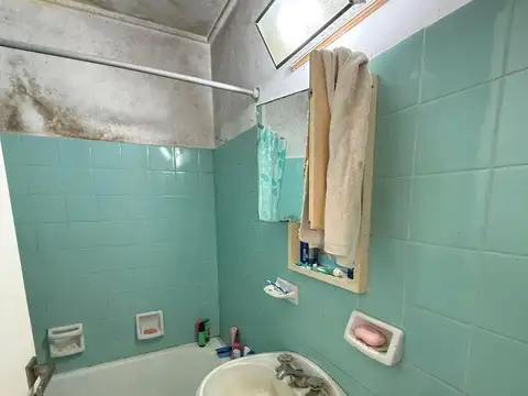 Depto Tipo Casa 3 ambientes con 2 baños
