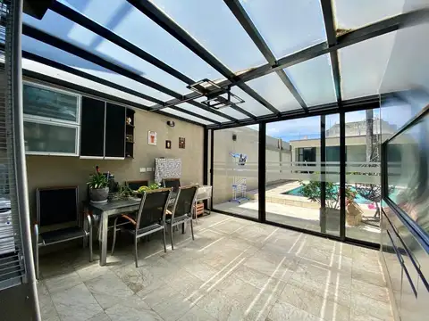 Casa en Venta en Liniers, USD 395.000