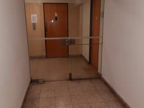 Paraguay 700, Piso 05 03