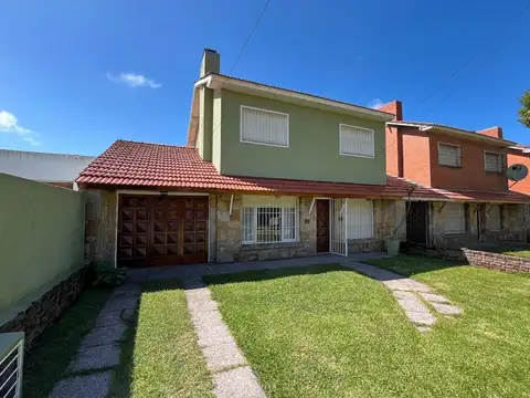 VENTA: CASA 4 AMB CON PARQUE . PUNTA MOGOTES