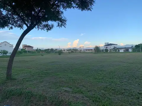 Terreno en Venta en Chacras De Santa Maria De San Lorenzo, USD 190.000